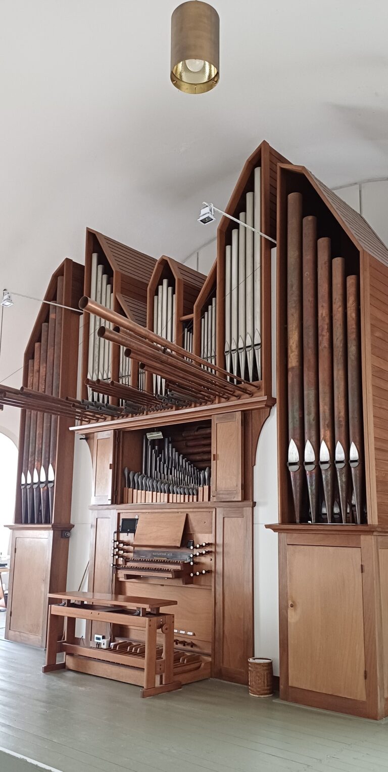 Lingen, Kreuzkirche, Flentroporgel