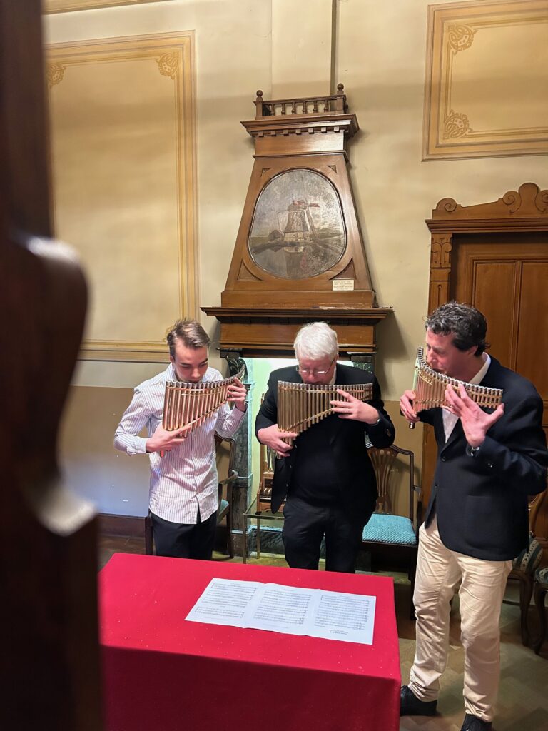 Panfluit Flentrop en Nederlands Muziekinstrumenten Fonds